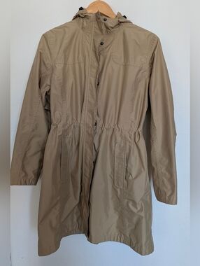 LL Bean Tan Rain Jacket Size Medium Petite *See Description*
